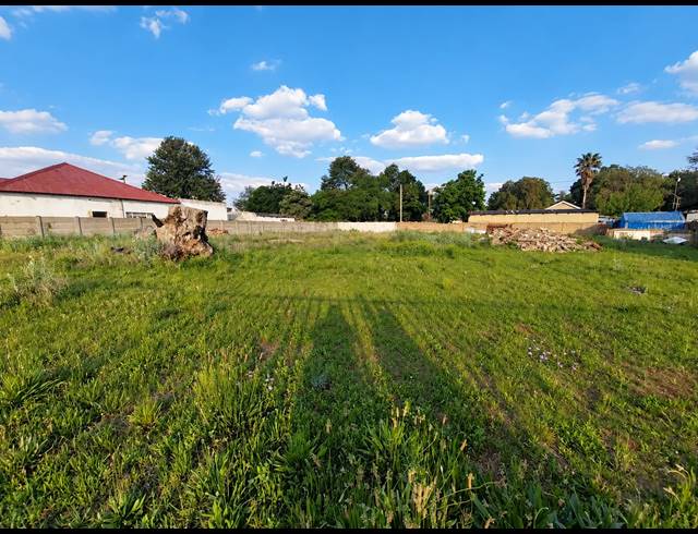 997M² VACANT LAND FOR SALE IN KOOKRUS